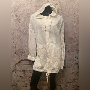 Tilley White Cotton Hoodie 🇨🇦